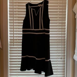 Plus Size Black & White Sleeveless Dresss